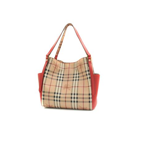 burberry tote bags outfit